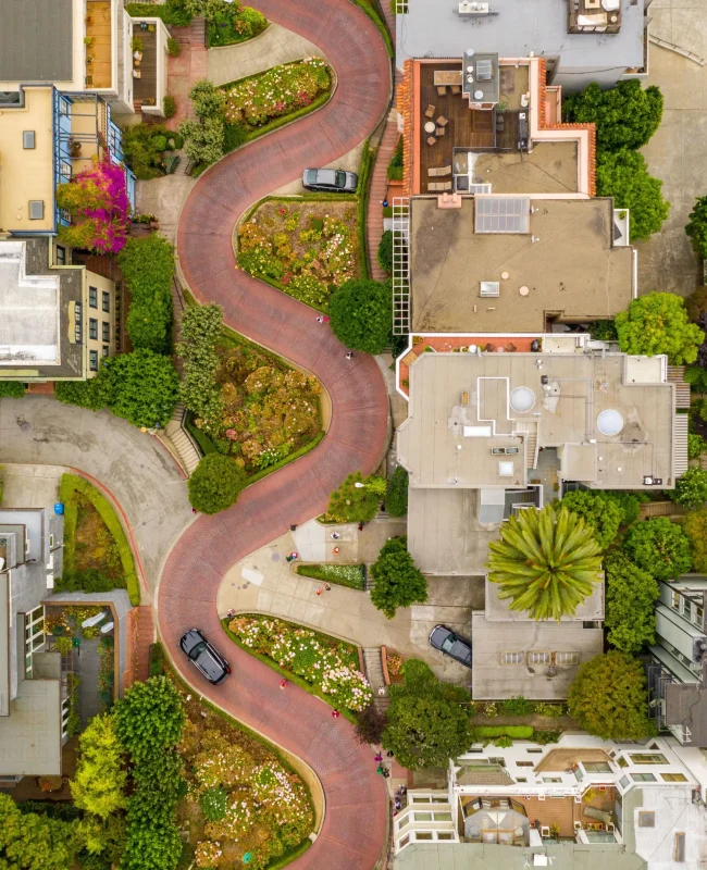 overhead-shot-buildings-streets-neighborhood-CORTADA-_1_ webp
